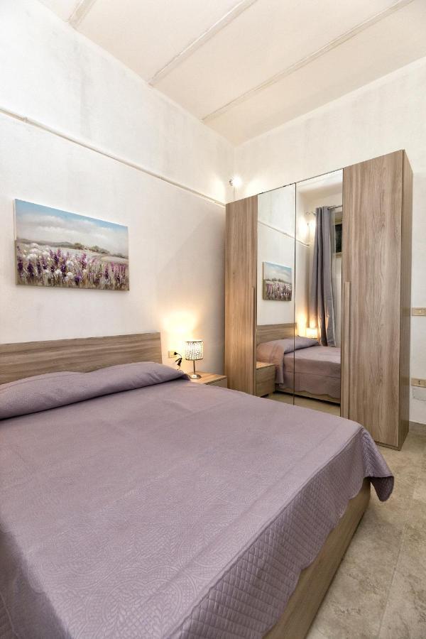 Garden House: Apartments And Rooms For Holidays Palermo Exterior foto